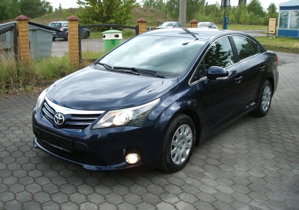 Toyota Avensis cena 31990 przebieg: 192000, rok produkcji 2011 z Gliwice małe 191